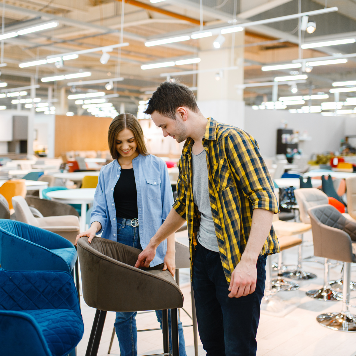 Marketing digital para empresas de móveis de luxo com foco em posicionamento premium e atração de clientes sofisticados.